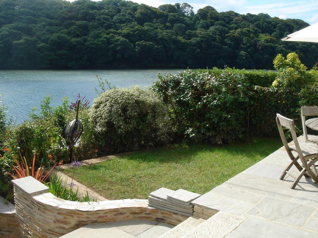 Waterside Holiday Cottages Truro Bagian luar foto