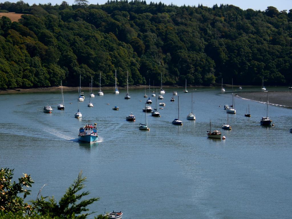 Waterside Holiday Cottages Truro Bagian luar foto